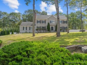 Homes for sale in Madison, CT | 30 Renees Way, Madison, CT 06443 | MLS# 24123251