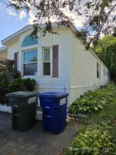 Homes for sale in Stonington, CT | 1 Circle Dr, Stonington, CT 06378 | MLS# 24123646