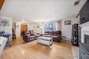 Homes for sale in Wethersfield, CT | 47 Forest Dr, Wethersfield, CT 06109 | MLS# 24123788