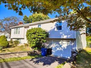 Homes for sale in West Haven, CT | 11 Meadowbrook Rd, West Haven, CT 06516 | MLS# 24123279