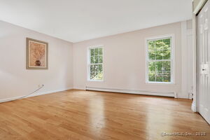 Homes for sale in Bethel, CT | 173 Chestnut Ridge Rd, Bethel, CT 06801 | MLS# 24124188