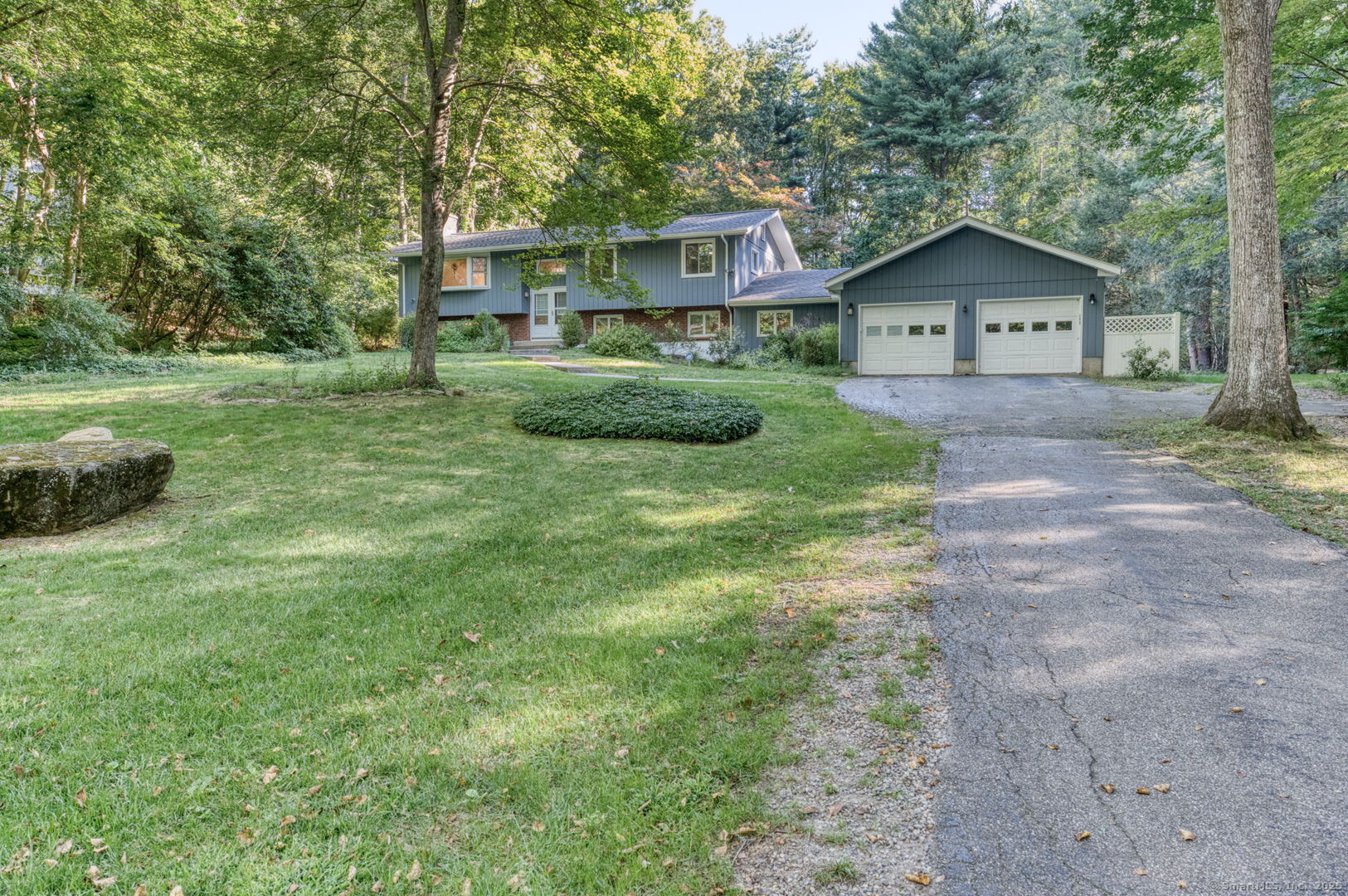 Homes for sale in Mansfield, CT | 16 Westgate Ln, Mansfield, CT 06268 | MLS# 24124226