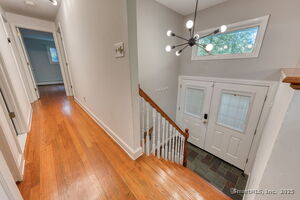 Homes for sale in Mansfield, CT | 16 Westgate Ln, Mansfield, CT 06268 | MLS# 24124226