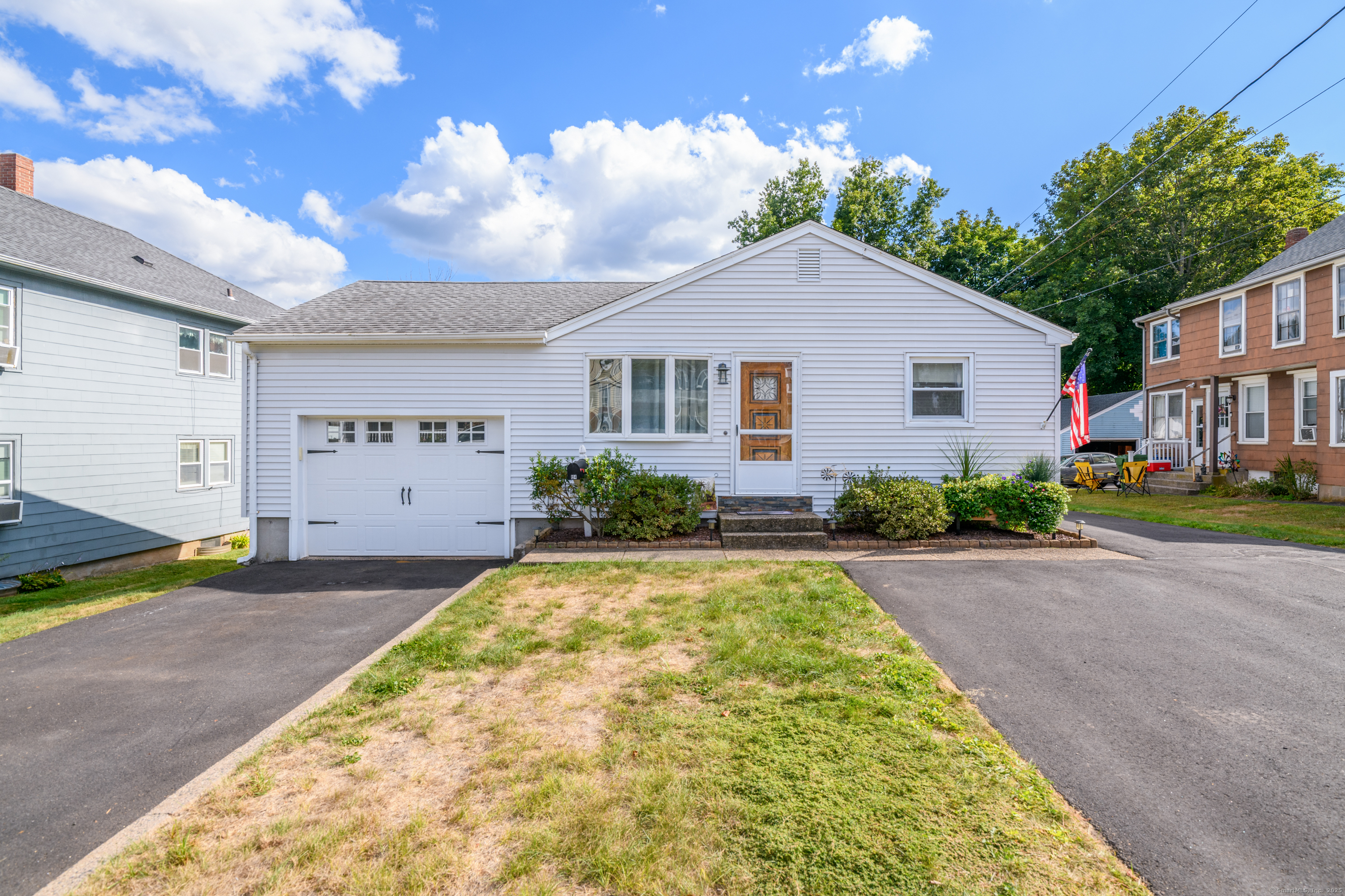 194 West Center Street, Southington, CT 06489