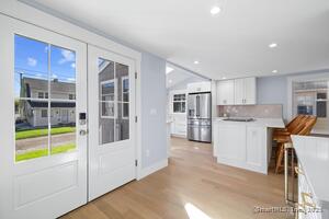 Homes for sale in Old Saybrook, CT | 25 Maplewood Rd, Old Saybrook, CT 06475 | MLS# 24123630