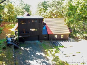 Homes for sale in Middletown, CT | 301 Bell St, Middletown, CT 06457 | MLS# 24122317