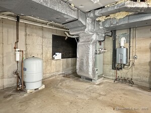 Homes for sale in Middletown, CT | 301 Bell St, Middletown, CT 06457 | MLS# 24122317