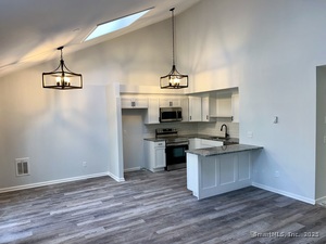 Homes for sale in Torrington, CT | 274 Cliffside Dr #274, Torrington, CT 06790 | MLS# 24124405