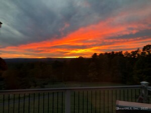 Homes for sale in East Granby, CT | 24 Coppergate Rd, East Granby, CT 06026 | MLS# 24124223