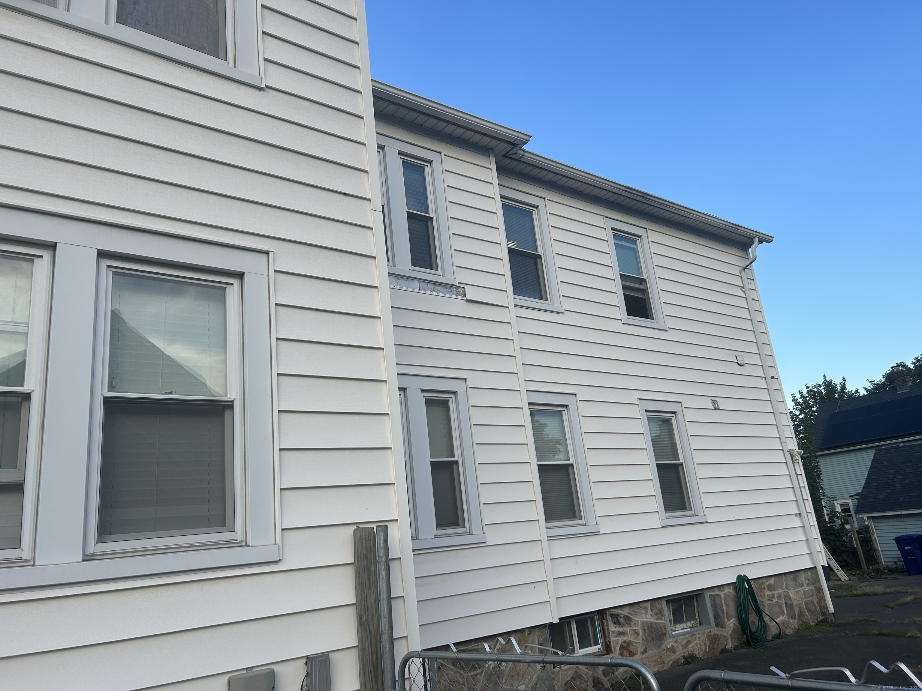 Homes for sale in Bridgeport, CT | 1515 Capitol Ave, Bridgeport, CT 06604 | MLS# 24119511