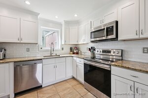 Homes for sale in Canton, CT | 143 N Mountain Rd, Canton, CT 06019 | MLS# 24121137