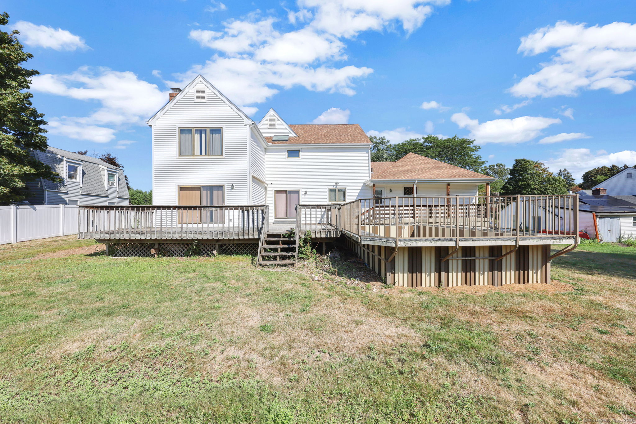 Homes for sale in Middletown, CT | 208 Highmeadow Ln, Middletown, CT 06457 | MLS# 24123567