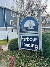 Homes for sale in New Haven, CT | 127 Harbour Close #127, New Haven, CT 06519 | MLS# 24124841