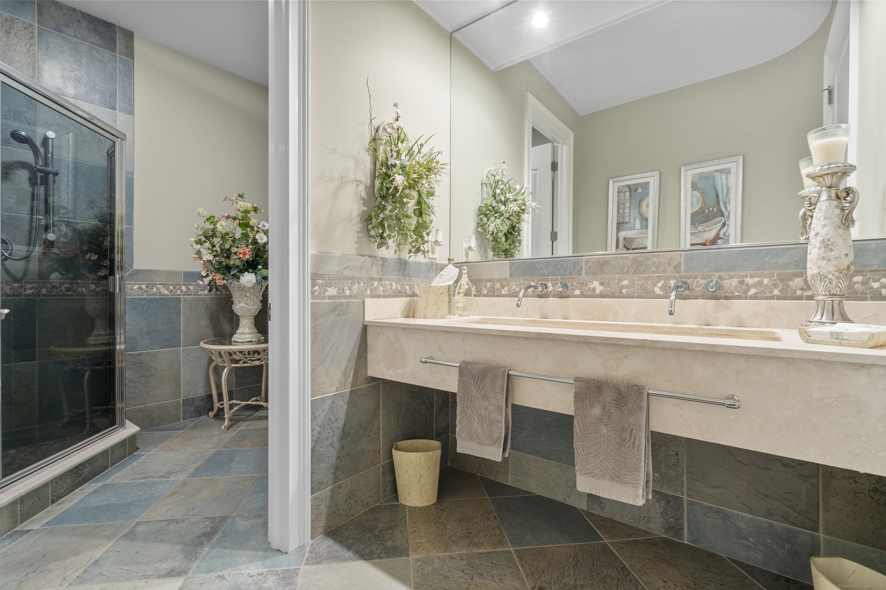 Rocky Hill, Connecticut, 06067, United States, 4 Bedrooms Bedrooms, ,4.5 BathroomsBathrooms,Residential,For Sale,1941400