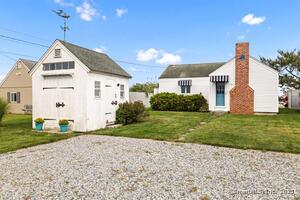 Homes for sale in Old Saybrook, CT | 174 Nehantic Trl, Old Saybrook, CT 06475 | MLS# 24121788