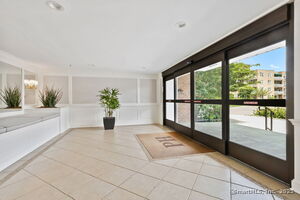 Homes for sale in Greenwich, CT | 4 Putnam Hill Ln, Greenwich, CT 06830 | MLS# 24124896