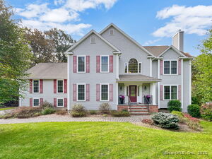 Homes for sale in Monroe, CT | 44 Block Farm Rd, Monroe, CT 06468 | MLS# 24125050