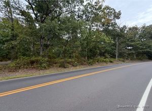 Homes for sale in Branford, CT | 312 Leetes Island Rd, Branford, CT 06405 | MLS# 24120780