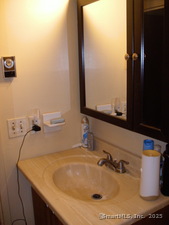 Homes for sale in West Haven, CT | 79 Claudia Dr #APT 153, West Haven, CT 06516 | MLS# 24125153