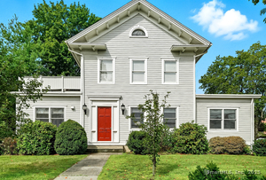 124 Riverside Avenue, Unit Apt 2