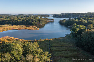 Homes for sale in Groton, CT | 1198 River Rd, Groton, CT 06355 | MLS# 24122325