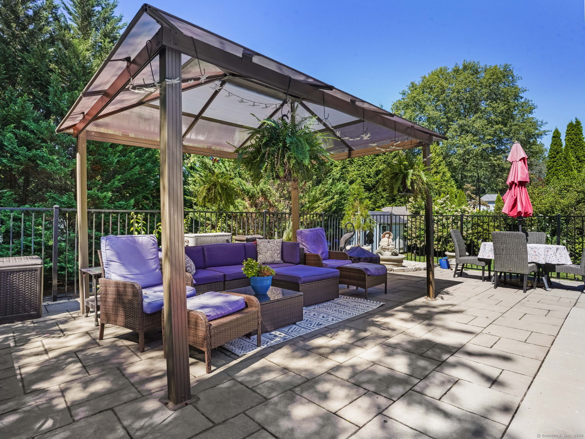 41 Simsbury Road
