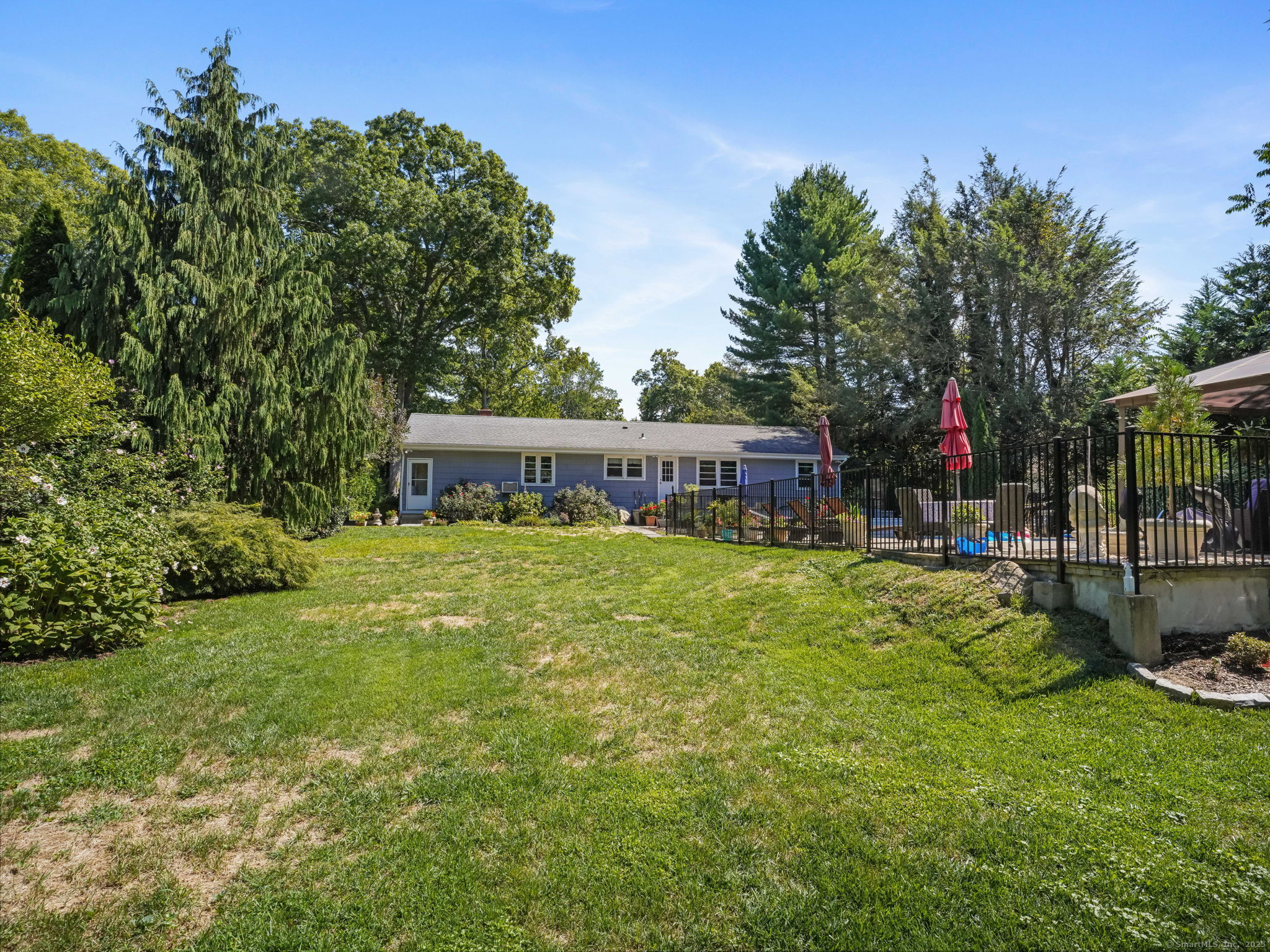 41 Simsbury Road