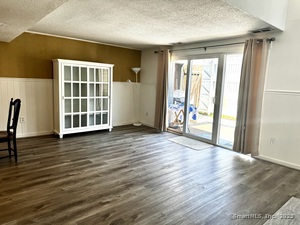 Homes for sale in Hamden, CT | 136 Shepard Ave #136, Hamden, CT 06514 | MLS# 24118787