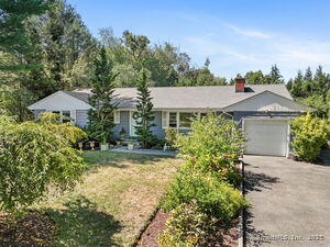 41 Simsbury Road