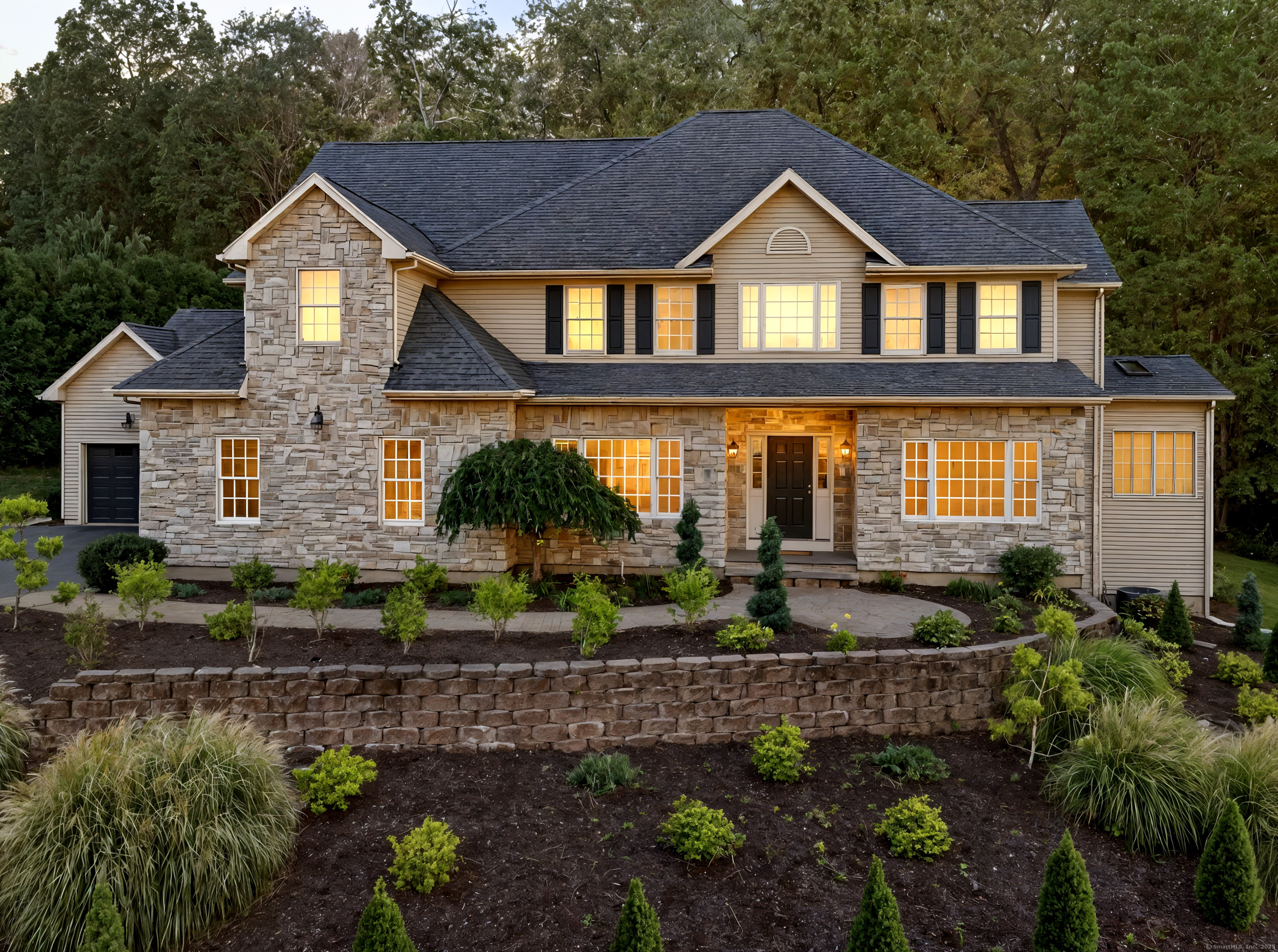 Homes for sale in West Hartford, CT | 7 Mountainside Rd, West Hartford, CT 06117 | MLS# 24125523