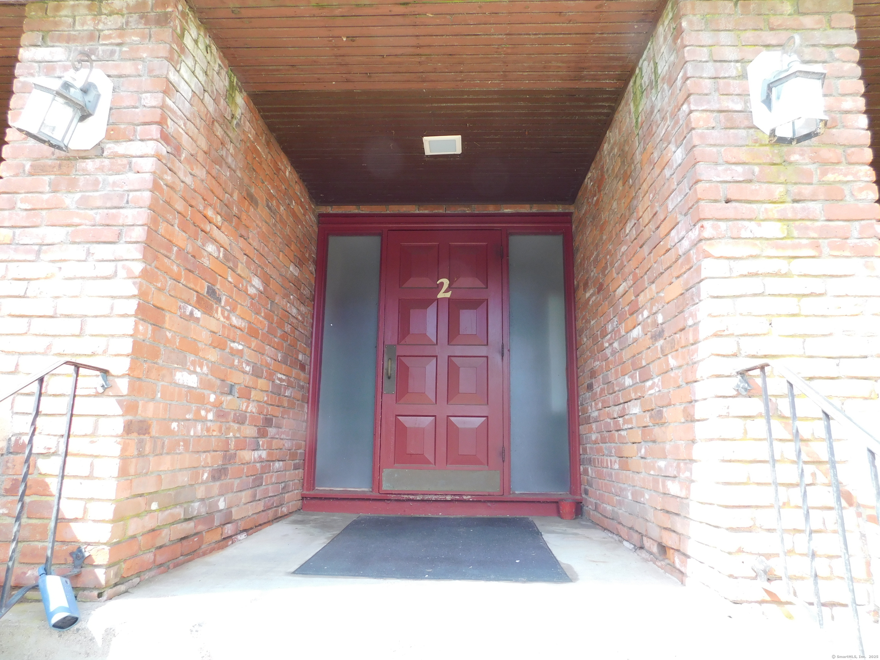 565 Talcottville Road APT 2C3