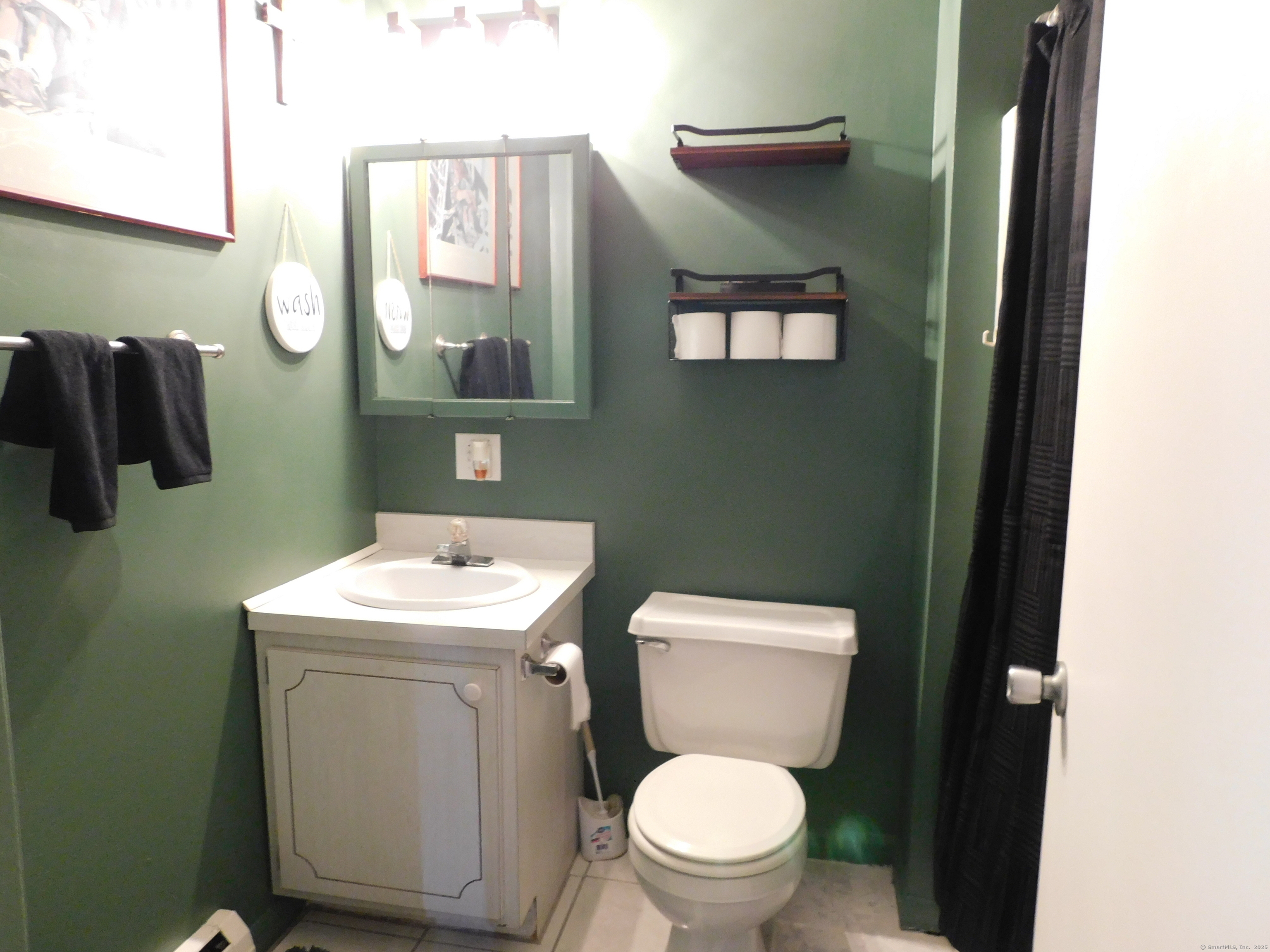 565 Talcottville Road APT 2C3