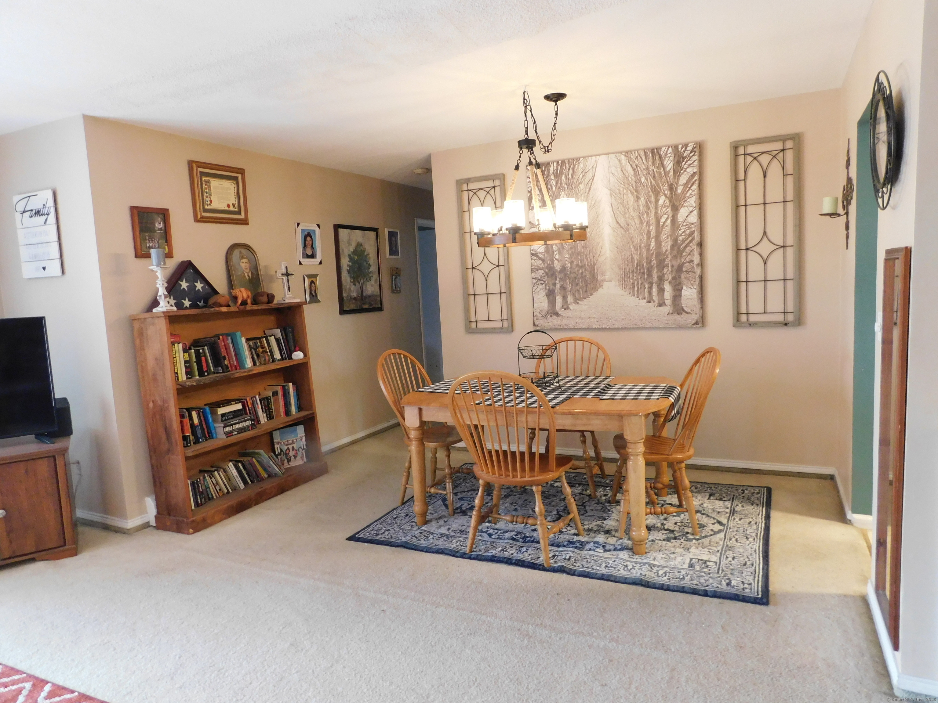 565 Talcottville Road APT 2C3