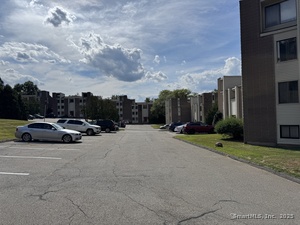 Homes for sale in Middletown, CT | 123 Burgundy Hill Ln, Middletown, CT 06457 | MLS# 24125674