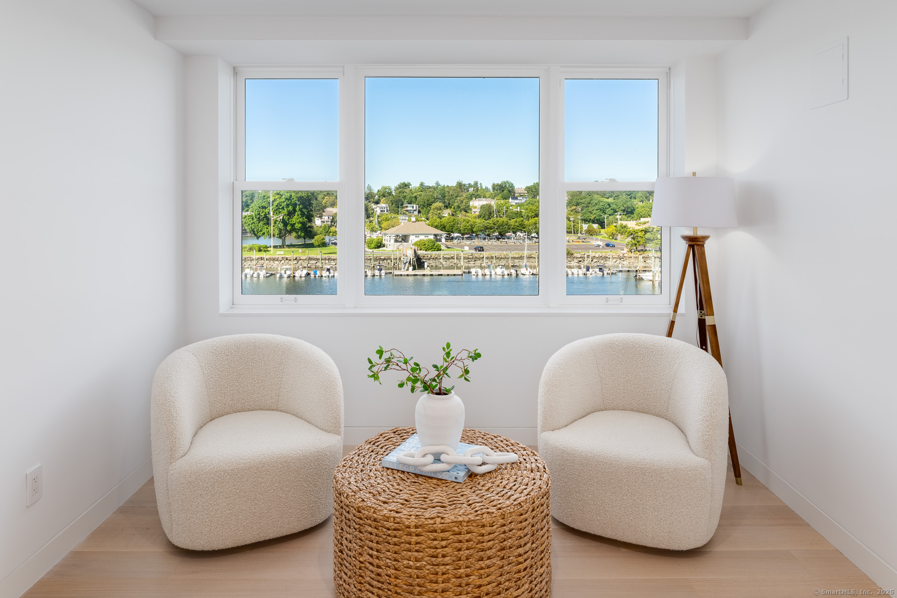 Photo 7 of 636 Steamboat Road, Greenwich, CT