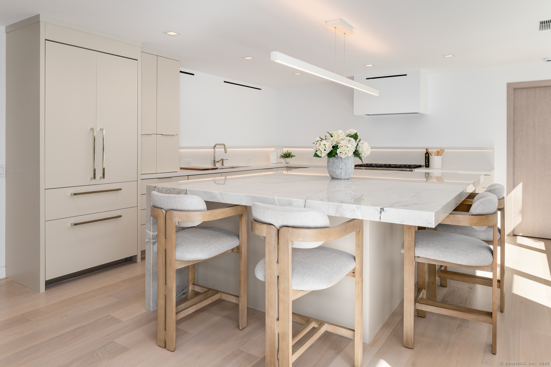 Photo 14 of 636 Steamboat Road, Greenwich, CT