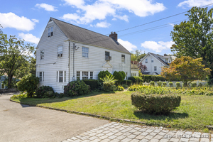 223 Glenbrook Road