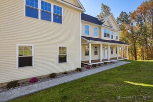 Homes for sale in Brookfield, CT | 19A Apache Dr, Brookfield, CT 06804 | MLS# 24125771