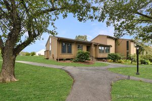 Homes for sale in Wallingford, CT | 3 Pilgrim Hbr #A, Wallingford, CT 06492 | MLS# 24125277