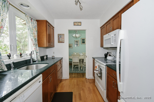 Homes for sale in Wallingford, CT | 3 Pilgrim Hbr #A, Wallingford, CT 06492 | MLS# 24125277