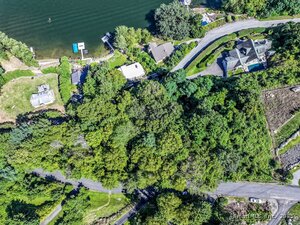 Homes for sale in New Milford, CT | 22 Candlewood Comn, New Milford, CT 06776 | MLS# 24126051