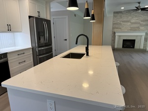 Homes for sale in Southbury, CT | 623 Heritage Vlg #B, Southbury, CT 06488 | MLS# 24125367