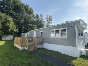 Homes for sale in Naugatuck, CT | 69 Nancy Ln, Naugatuck, CT 06770 | MLS# 24126177