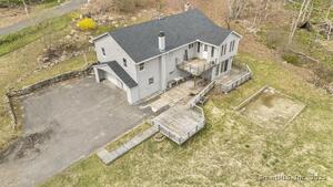 Homes for sale in Newtown, CT | 30 Old Green Rd, Newtown, CT 06482 | MLS# 24126246