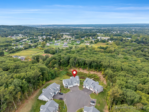 Homes for sale in North Haven, CT | 40 Newbury Ct #40, North Haven, CT 06473 | MLS# 24125923