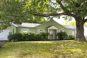 Homes for sale in Newington, CT | 129 Glenview Dr, Newington, CT 06111 | MLS# 24065844