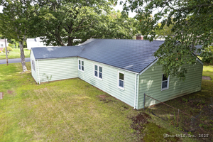 Homes for sale in Newington, CT | 129 Glenview Dr, Newington, CT 06111 | MLS# 24065844