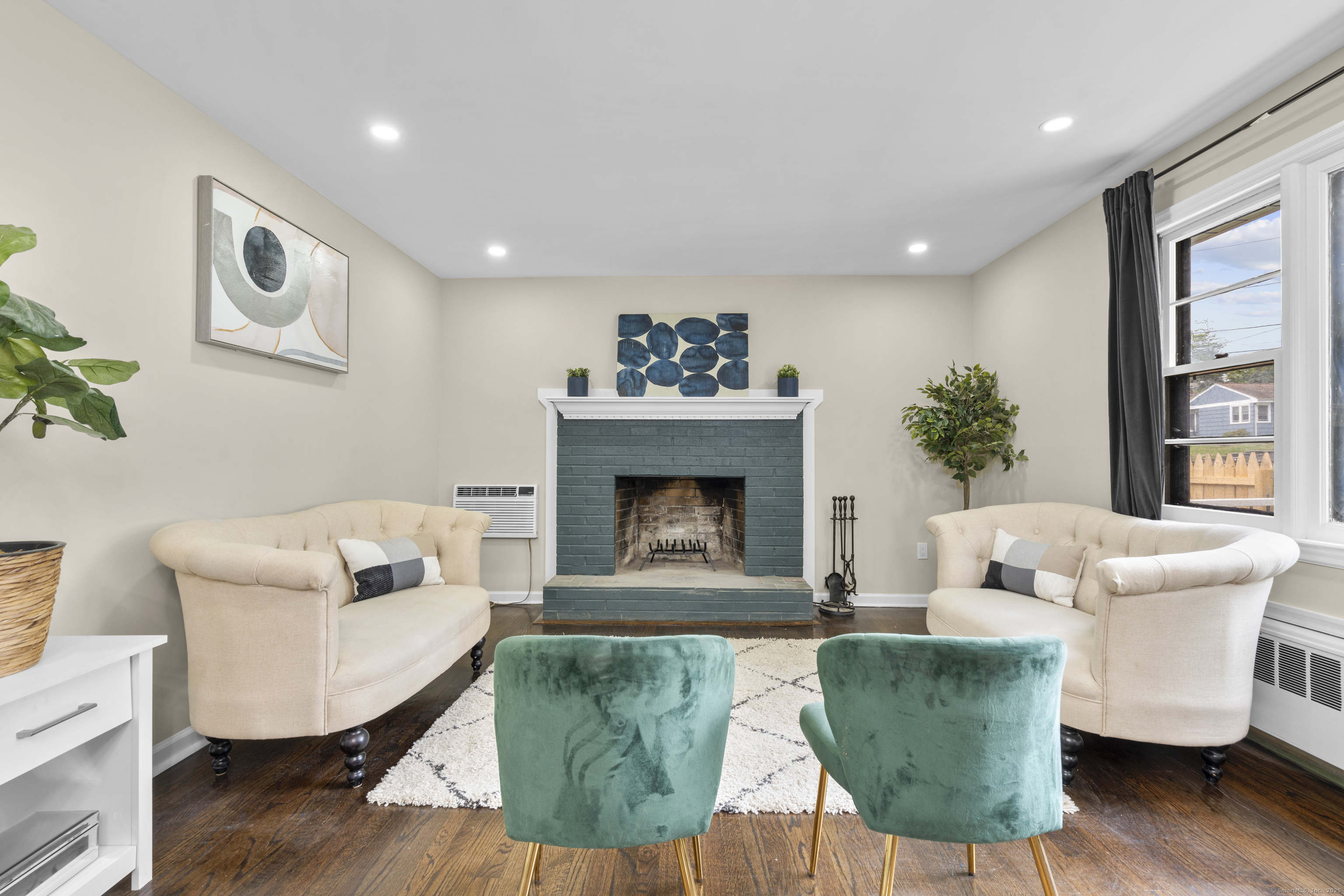 49 Edgecomb, Hamden, 06517, 3 Bedrooms Bedrooms, 0 ,1 BathroomBathrooms,Single Family For Sale,For Sale,Edgecomb,0,24126379