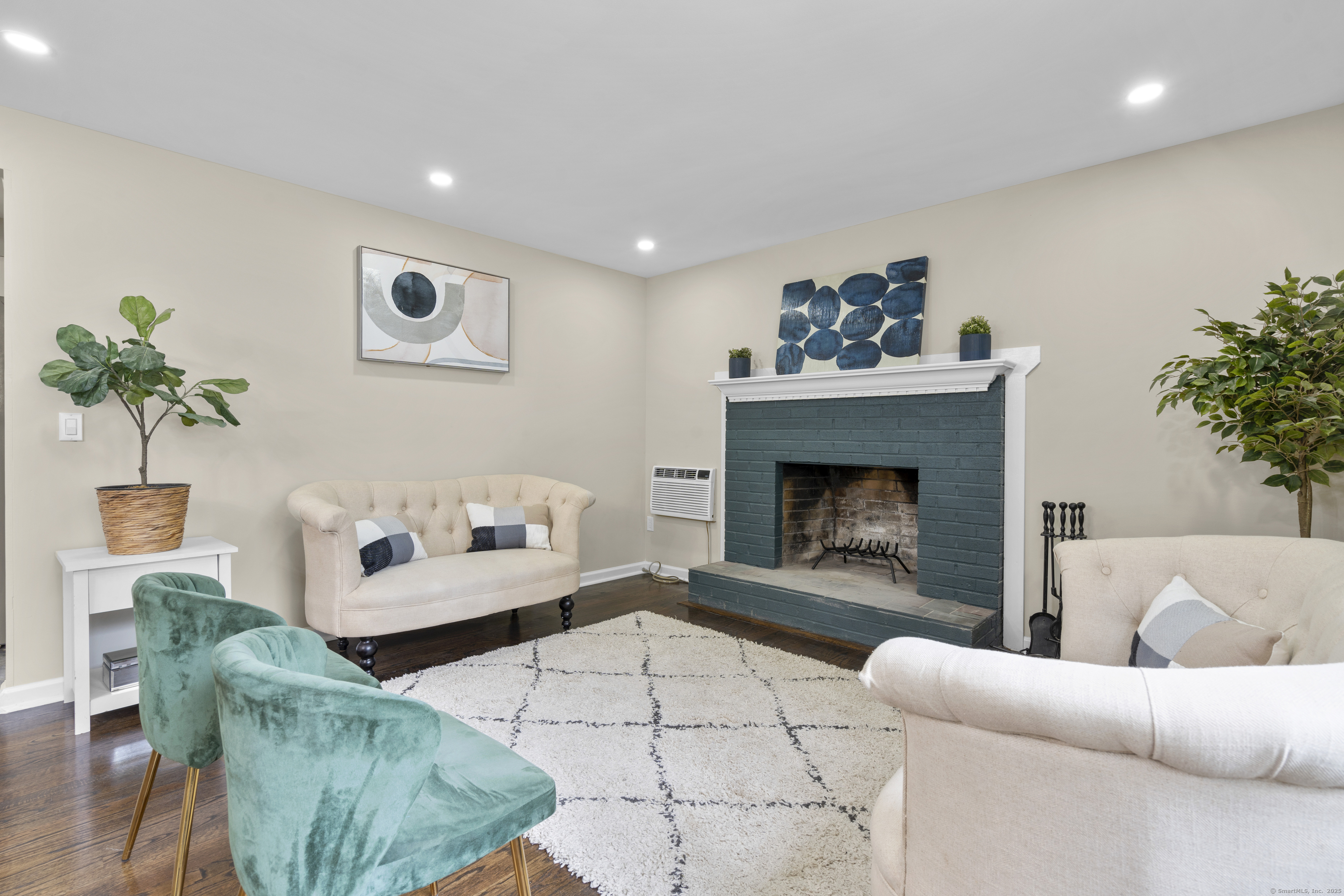 49 Edgecomb, Hamden, 06517, 3 Bedrooms Bedrooms, 0 ,1 BathroomBathrooms,Single Family For Sale,For Sale,Edgecomb,0,24126379