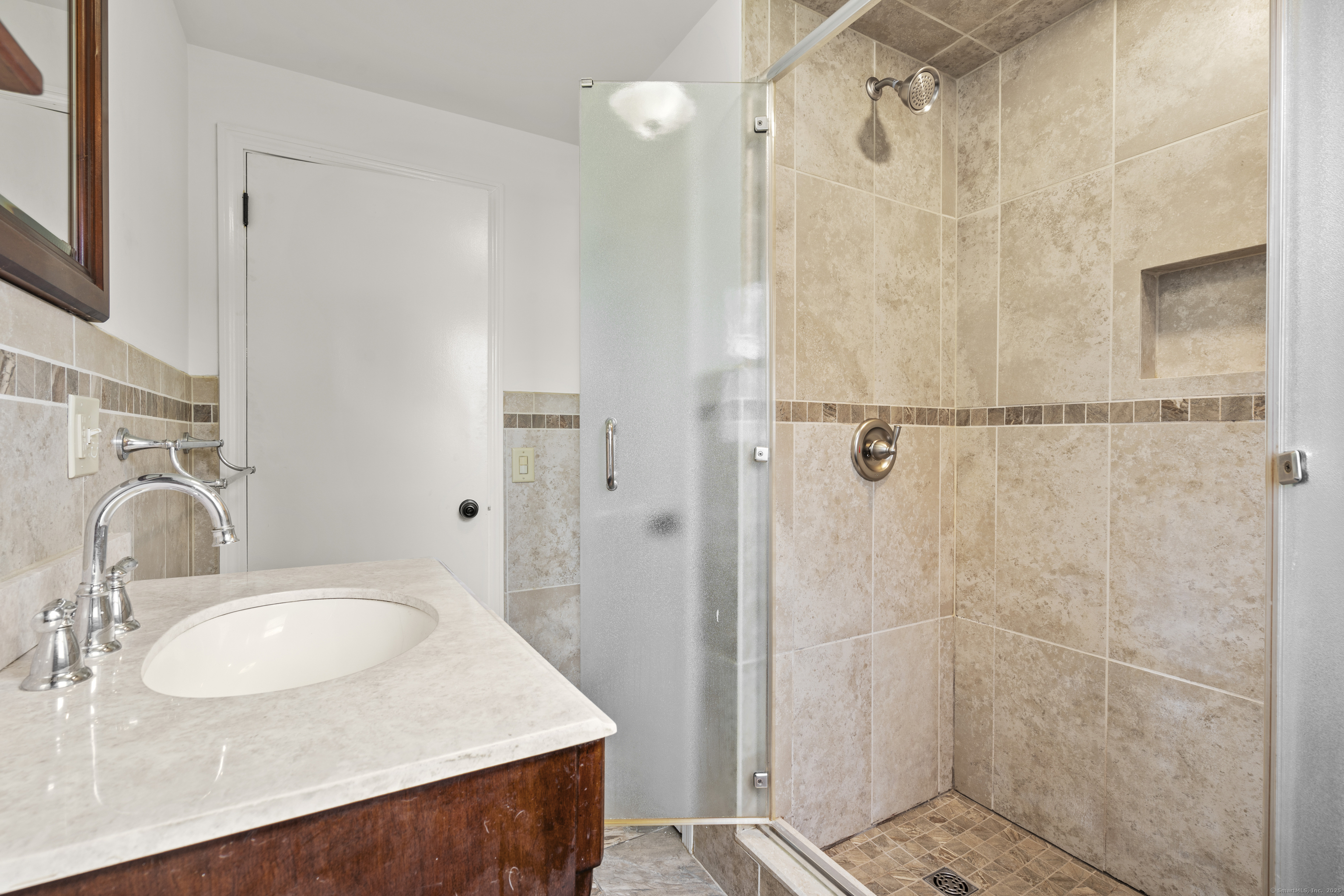 49 Edgecomb, Hamden, 06517, 3 Bedrooms Bedrooms, 0 ,1 BathroomBathrooms,Single Family For Sale,For Sale,Edgecomb,0,24126379